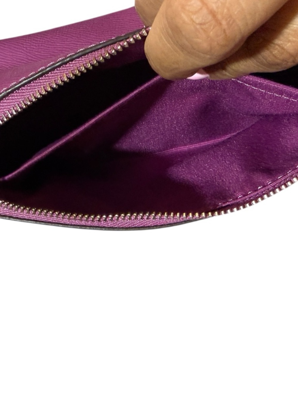 Coach Magenta Crossgrain Leather Cosmetic Pouch, Like New! 💜🩷 - Picture 11 of 14